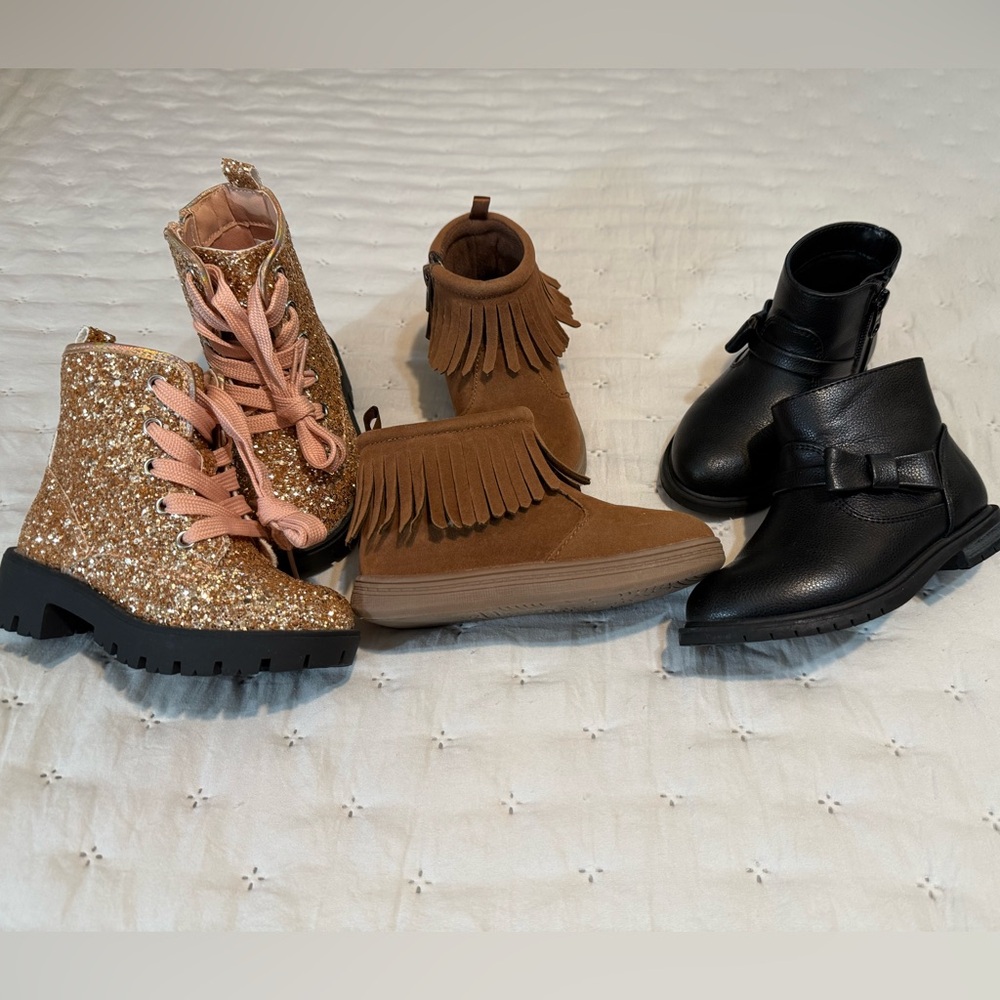 NEW/EUC - Toddler girl boots - Glitter, Fringe, and Classic Black